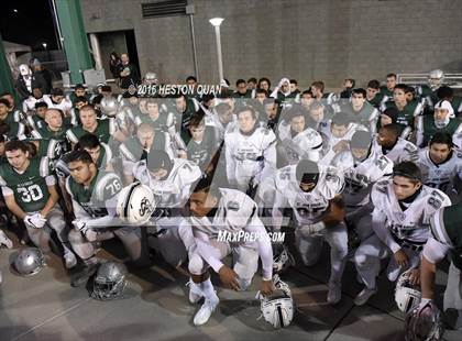 Thumbnail 2 in De La Salle vs.St. John Bosco (CIF State Open Division Final) photogallery.