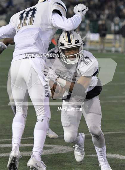 Thumbnail 1 in De La Salle vs.St. John Bosco (CIF State Open Division Final) photogallery.