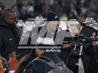 Thumbnail 2 in De La Salle vs.St. John Bosco (CIF State Open Division Final) photogallery.