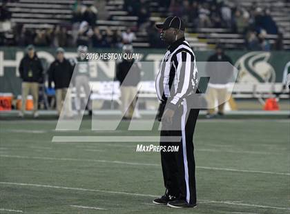 Thumbnail 2 in De La Salle vs.St. John Bosco (CIF State Open Division Final) photogallery.