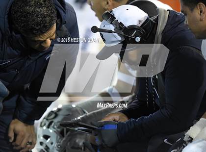 Thumbnail 1 in De La Salle vs.St. John Bosco (CIF State Open Division Final) photogallery.