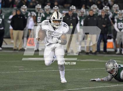 Thumbnail 1 in De La Salle vs.St. John Bosco (CIF State Open Division Final) photogallery.