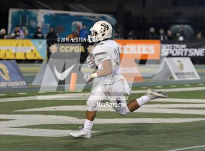Thumbnail 1 in De La Salle vs.St. John Bosco (CIF State Open Division Final) photogallery.