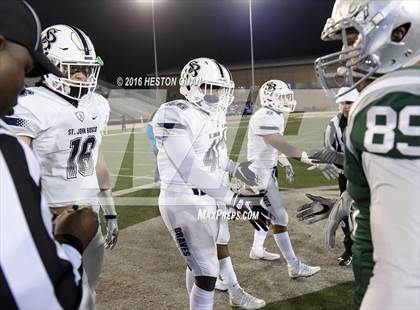 Thumbnail 1 in De La Salle vs.St. John Bosco (CIF State Open Division Final) photogallery.