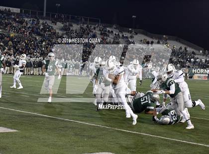 Thumbnail 1 in De La Salle vs.St. John Bosco (CIF State Open Division Final) photogallery.