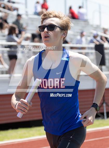 Thumbnail 2 in Weatherford Eagle Invitational (Relays) photogallery.