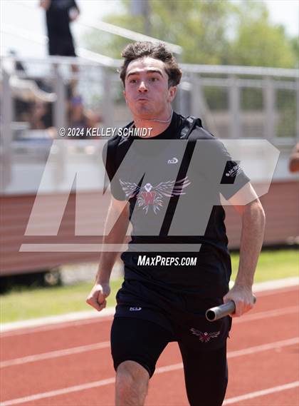 Thumbnail 1 in Weatherford Eagle Invitational (Relays) photogallery.