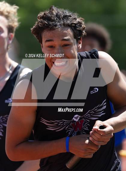 Thumbnail 1 in Weatherford Eagle Invitational (Relays) photogallery.