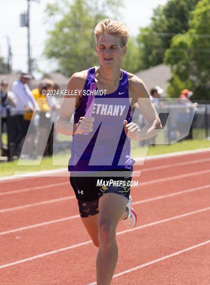 Thumbnail 3 in Weatherford Eagle Invitational (Relays) photogallery.