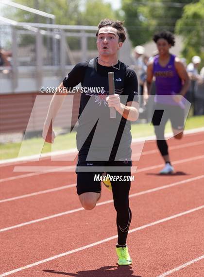 Thumbnail 3 in Weatherford Eagle Invitational (Relays) photogallery.