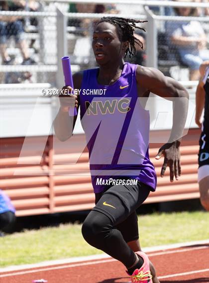 Thumbnail 3 in Weatherford Eagle Invitational (Relays) photogallery.