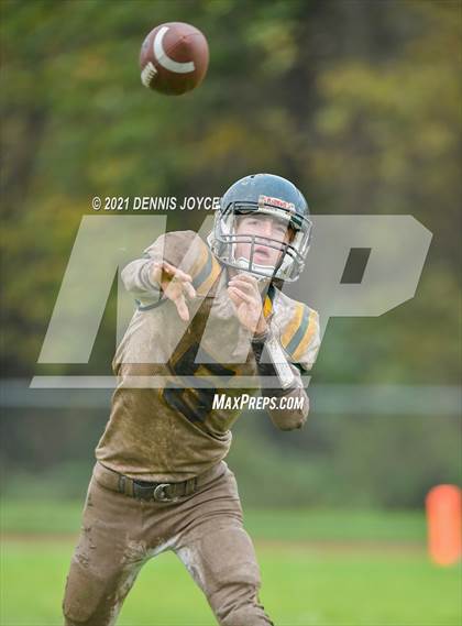 Thumbnail 1 in Finney/Northstar Christian Academy @ Red Jacket   (NYSPHSAA Section V 8-Man Quarterfinal) photogallery.