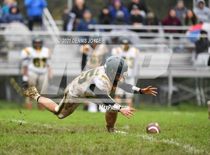 Thumbnail 1 in Finney/Northstar Christian Academy @ Red Jacket   (NYSPHSAA Section V 8-Man Quarterfinal) photogallery.