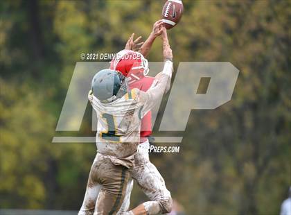 Thumbnail 2 in Finney/Northstar Christian Academy @ Red Jacket   (NYSPHSAA Section V 8-Man Quarterfinal) photogallery.