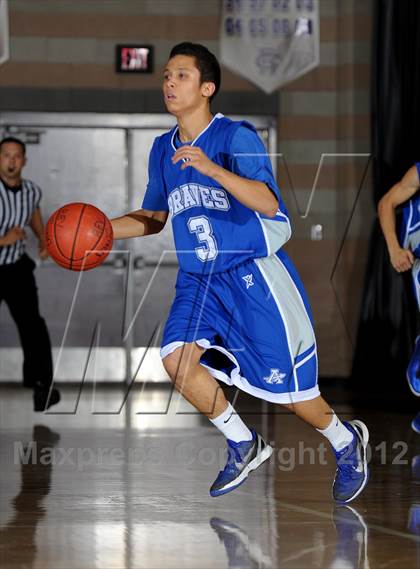 Thumbnail 3 in Alta Loma vs. Redlands East Valley (Inland Empire Classic) photogallery.