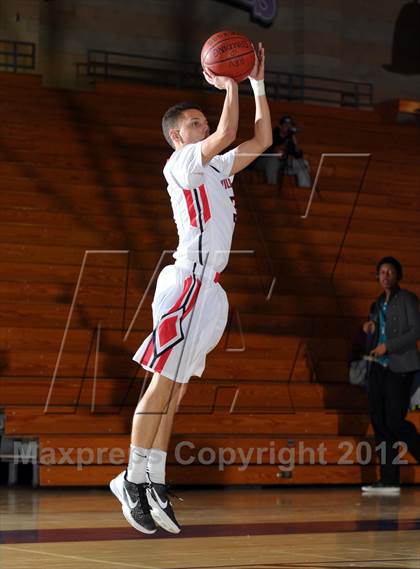 Thumbnail 2 in Alta Loma vs. Redlands East Valley (Inland Empire Classic) photogallery.