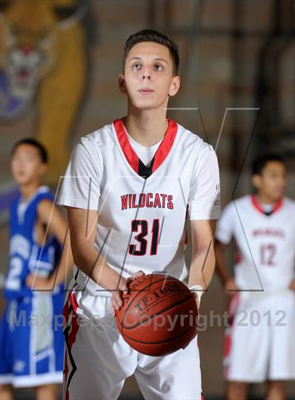 Thumbnail 1 in Alta Loma vs. Redlands East Valley (Inland Empire Classic) photogallery.
