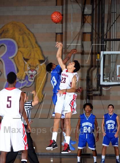 Thumbnail 3 in Alta Loma vs. Redlands East Valley (Inland Empire Classic) photogallery.