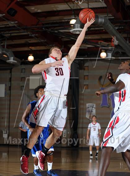 Thumbnail 1 in Alta Loma vs. Redlands East Valley (Inland Empire Classic) photogallery.