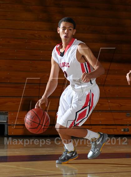 Thumbnail 2 in Alta Loma vs. Redlands East Valley (Inland Empire Classic) photogallery.