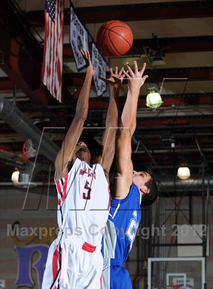 Thumbnail 2 in Alta Loma vs. Redlands East Valley (Inland Empire Classic) photogallery.