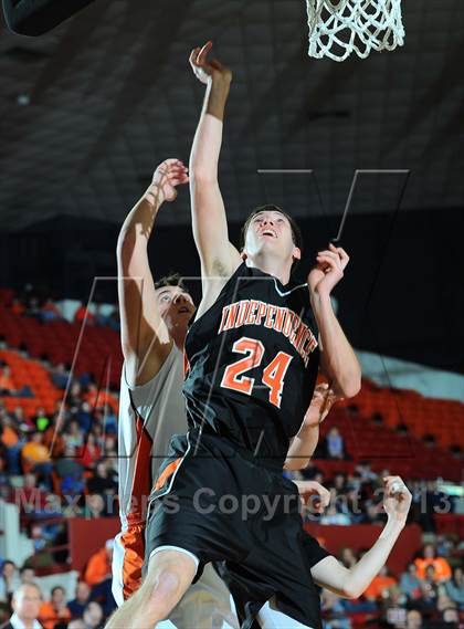 Thumbnail 2 in Abilene vs. Independence (KSHSAA 4A  1st Round) photogallery.