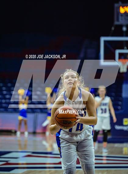 Thumbnail 3 in Rio Rico @ Palo Verde (MLK Basketball Classic) photogallery.