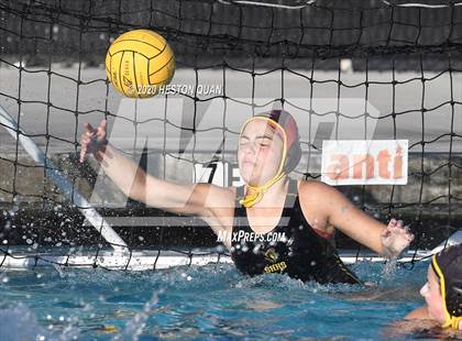 Thumbnail 2 in Sunny Hills vs. Villa Park (Ocean View Tournament) photogallery.