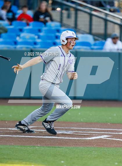 Thumbnail 2 in Eisenhower vs. Valley Center (KSHSAA 5A Quarterfinal) photogallery.