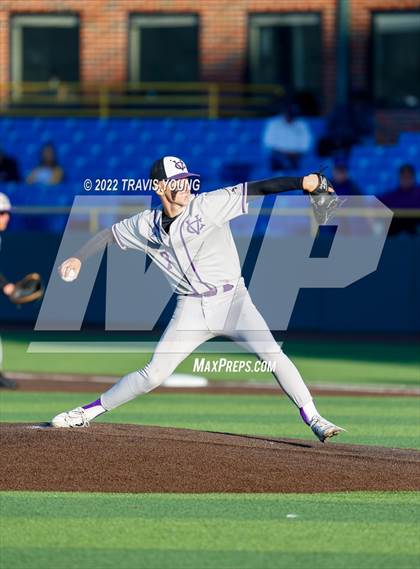 Thumbnail 2 in Eisenhower vs. Valley Center (KSHSAA 5A Quarterfinal) photogallery.