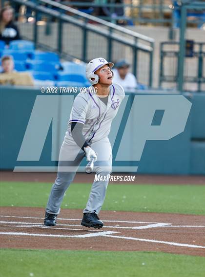 Thumbnail 2 in Eisenhower vs. Valley Center (KSHSAA 5A Quarterfinal) photogallery.