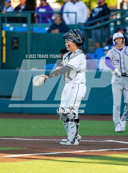 Thumbnail 1 in Eisenhower vs. Valley Center (KSHSAA 5A Quarterfinal) photogallery.
