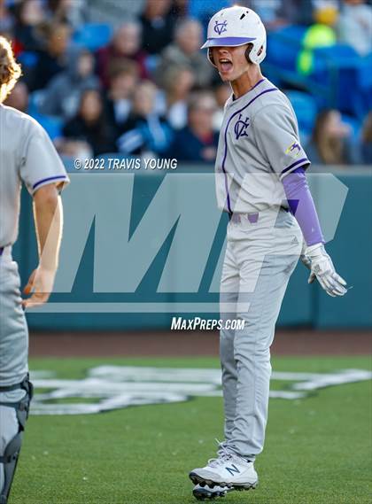Thumbnail 2 in Eisenhower vs. Valley Center (KSHSAA 5A Quarterfinal) photogallery.