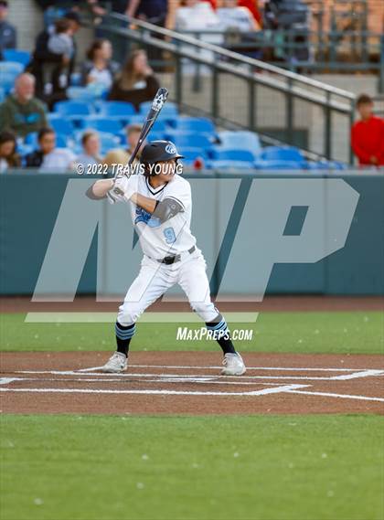 Thumbnail 2 in Eisenhower vs. Valley Center (KSHSAA 5A Quarterfinal) photogallery.