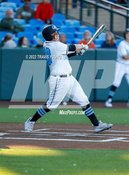 Thumbnail 1 in Eisenhower vs. Valley Center (KSHSAA 5A Quarterfinal) photogallery.