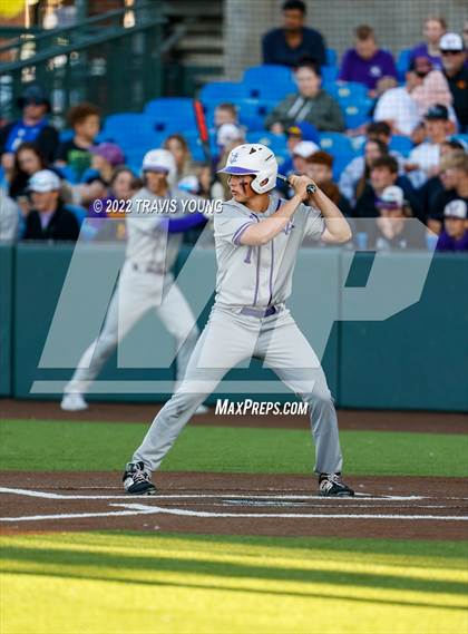 Thumbnail 3 in Eisenhower vs. Valley Center (KSHSAA 5A Quarterfinal) photogallery.
