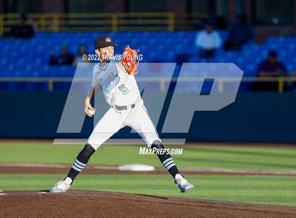 Thumbnail 2 in Eisenhower vs. Valley Center (KSHSAA 5A Quarterfinal) photogallery.