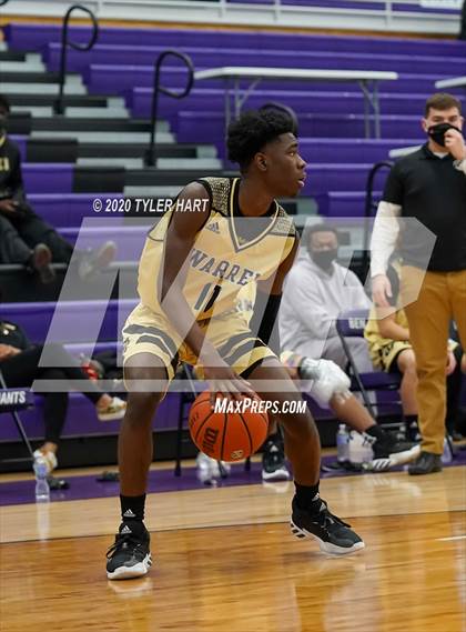 Thumbnail 2 in Warren Central @ Ben Davis photogallery.