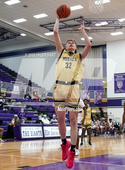 Thumbnail 1 in Warren Central @ Ben Davis photogallery.
