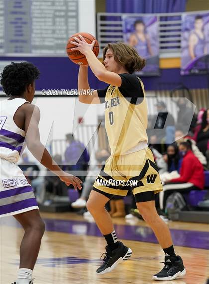 Thumbnail 2 in Warren Central @ Ben Davis photogallery.
