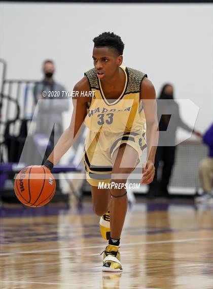 Thumbnail 3 in Warren Central @ Ben Davis photogallery.