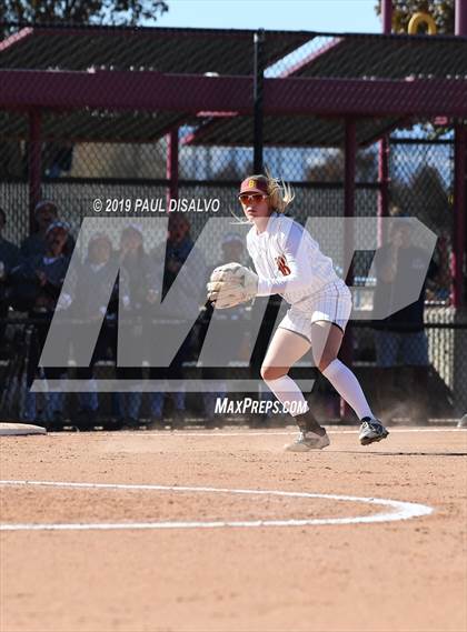 Thumbnail 3 in Brush vs. University (CHSAA 3A State Final) photogallery.