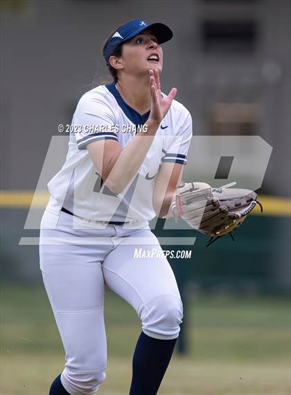 Thumbnail 1 in Aptos vs Burlingame (Stevenson School) photogallery.