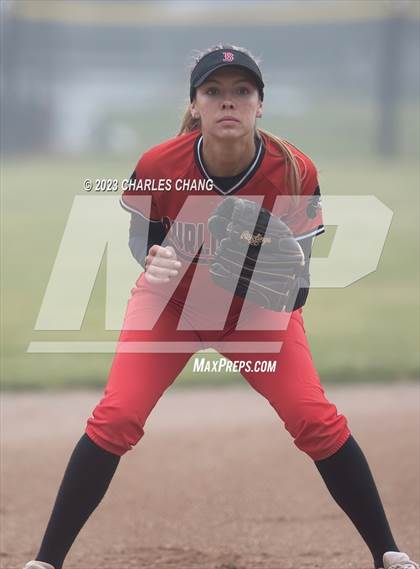 Thumbnail 3 in Aptos vs Burlingame (Stevenson School) photogallery.