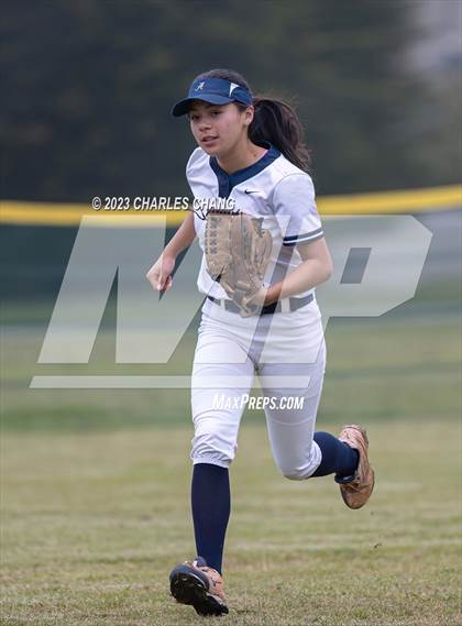 Thumbnail 2 in Aptos vs Burlingame (Stevenson School) photogallery.