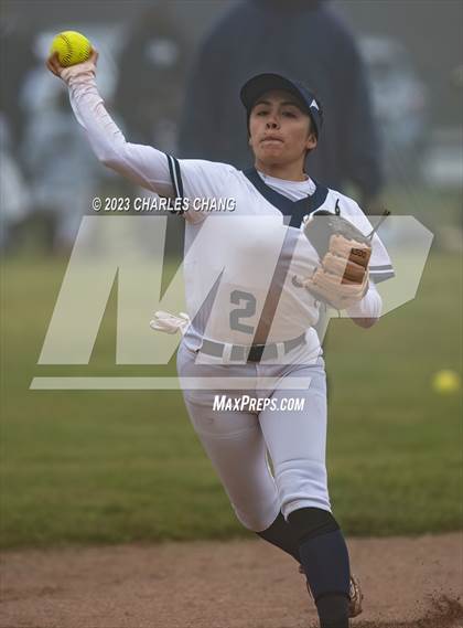 Thumbnail 2 in Aptos vs Burlingame (Stevenson School) photogallery.