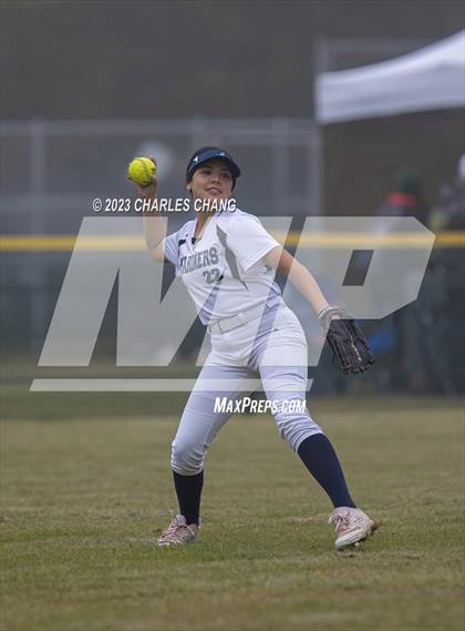 Thumbnail 1 in Aptos vs Burlingame (Stevenson School) photogallery.