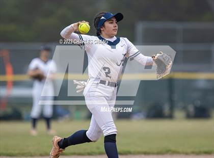 Thumbnail 2 in Aptos vs Burlingame (Stevenson School) photogallery.