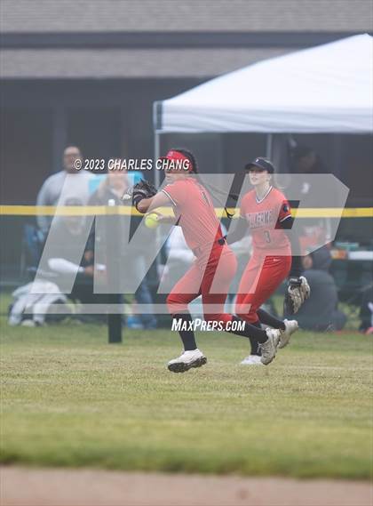 Thumbnail 1 in Aptos vs Burlingame (Stevenson School) photogallery.