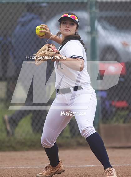 Thumbnail 3 in Aptos vs Burlingame (Stevenson School) photogallery.